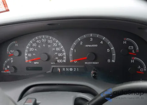 2002 Ford F-150 Lariat/Xlt from USA, damaged, VIN 1FTRW08L02KA74708